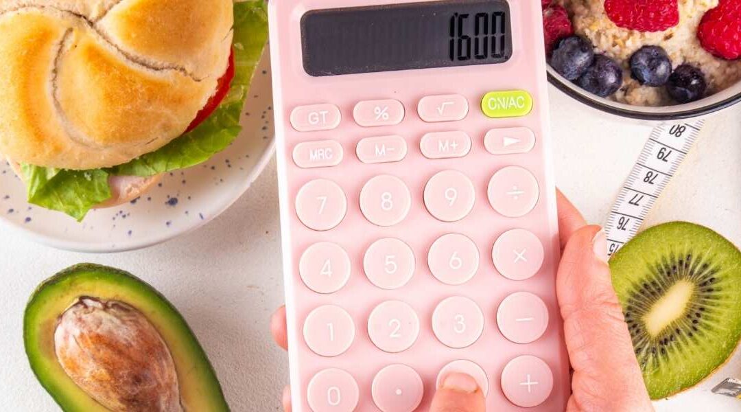 Déficit calorique pour perdre 1 kg : combien de calories faut-il vraiment réduire chaque jour ?